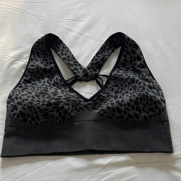 Good American Sport Bra - Picture 9 of 9